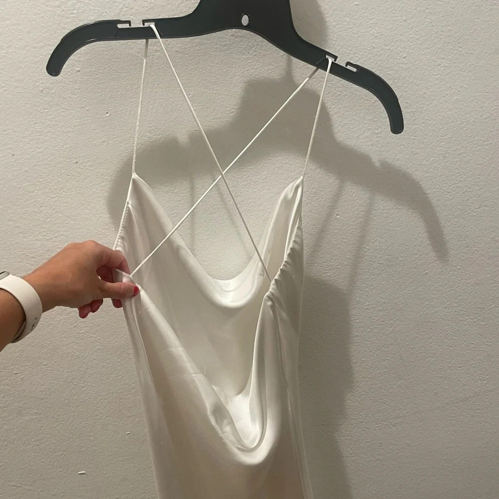 Zara 🤍 White  Mini Satin Low Open-Back Mini Slip Dress XS 🕊️ - Picture 8 of 11